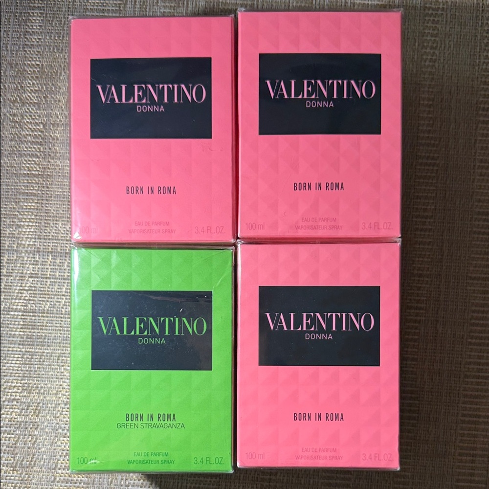Valentino 
Donna 
born in Roma perfume